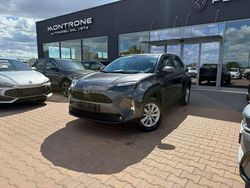 Grigio Usata 2022 Toyota Yaris Cross Business Edition SUV | 22.890 € (Buon prezzo)