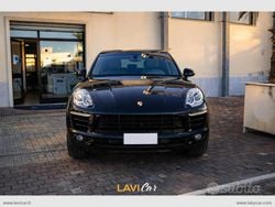 Nero Usata 2015 Porsche Macan SUV | 23.900 € (Molto cara)