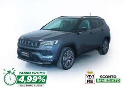 Grigio Usata 2024 Jeep Compass Summit SUV | 27.790 € (Buon prezzo)