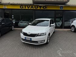 Bianco Usata 2014 Skoda Rapid Station wagon | 8490 € (Buon prezzo)