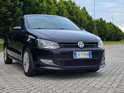 Nero Usata 2013 VW Polo Tre volumi | 4200 € (Ottimo prezzo)