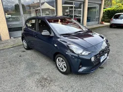 Grigio Usata 2021 Hyundai i10 Advanced Due volumi | 11.200 € (Buon prezzo)