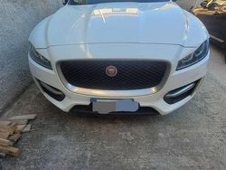 Usata 2018 Jaguar F-Pace R-Sport SUV | 24.000 € (Molto cara)