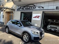 Grigio Usata 2019 Audi Q2 Business SUV | 19.700 € (Buon prezzo)