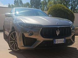 Grigio Usata 2019 Maserati Levante GranLusso SUV | 39.500 € (Buon prezzo)