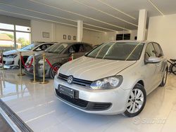 Grigio Usata 2011 VW Golf Edition Tre volumi | 5400 € (Buon prezzo)