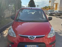 Rosso Usata 2009 Hyundai i10 Active Due volumi | 2499 € (Buon prezzo)