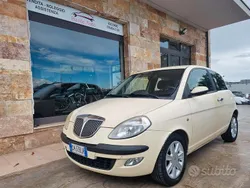 Beige Usata 2004 Lancia Ypsilon Due volumi | 1850 € (Ottimo prezzo)