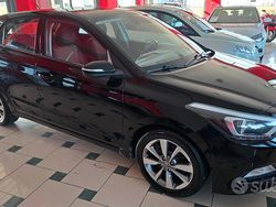 Nero Usata 2015 Hyundai i20 Style Tre volumi | 5999 € (Buon prezzo)