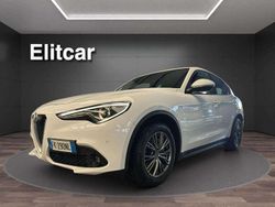 Bianco Usata 2017 Alfa Romeo Stelvio Business SUV | 17.890 € (Ottimo prezzo)