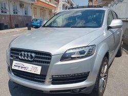 Argento Usata 2009 Audi Q7 S-Line SUV | 19.000 €