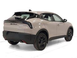 Nuova 2025 Alfa Romeo Junior SUV | 27.400 € (Buon prezzo)