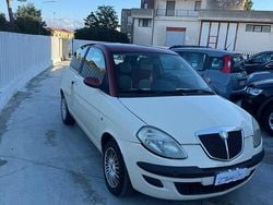 Beige Usata 2006 Lancia Ypsilon Due volumi | 950 € (Super prezzo)