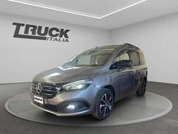 Grigio opaco Usata 2024 Mercedes EQT200 Monovolume | 25.500 €