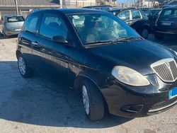 Nero Usata 2009 Lancia Ypsilon Due volumi | 3900 € (Cara)