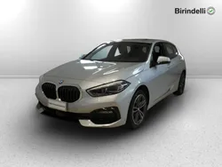 Glaciersilver metallizzato Usata 2020 BMW 116 Sport Line Due volumi | 21.000 € (Buon prezzo)