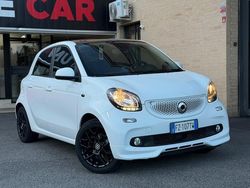 Bianco Usata 2019 Smart ForFour Passion Due volumi | 12.699 € (Buon prezzo)