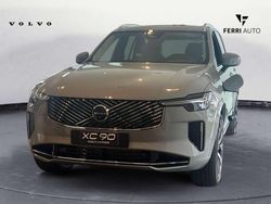Grigio Nuova 2025 Volvo XC90 Core SUV | 81.700 € (Molto cara)