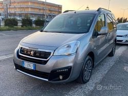 Grigio Usata 2016 Peugeot Partner Monovolume | 7900 € (Cara)