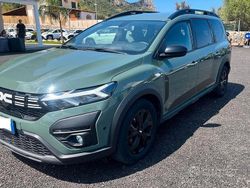 Verde Usata 2023 Dacia Jogger Extreme Monovolume | 15.800 € (Buon prezzo)