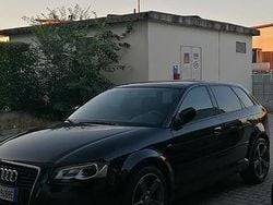Nero Usata 2011 Audi A3 Tre volumi | 7500 € (Buon prezzo)