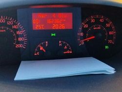 Grigio Usata 2005 Fiat Idea Emotion Monovolume | 2300 € (Buon prezzo)