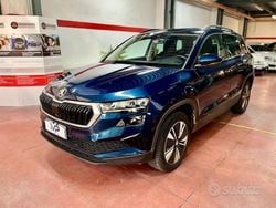 Blu Usata 2023 Skoda Karoq Executive SUV | 23.900 € (Buon prezzo)