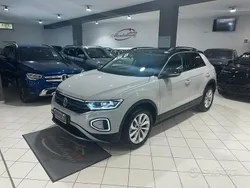 Beige Nuova 2025 VW T-Roc Edition SUV | 26.500 € (Ottimo prezzo)