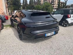 Nero Usata 2023 Porsche Taycan Turbo S Tre volumi | 189.000 €