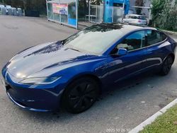 Blu/azzurro Usata 2023 Tesla Model 3 RWD Tre volumi | 29.900 € (Buon prezzo)