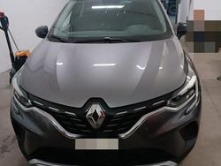 Grigio Usata 2021 Renault Captur SUV | 14.000 € (Ottimo prezzo)
