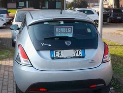 Grigio Usata 2014 Lancia Ypsilon Due volumi | 7090 €