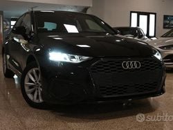 Nero Usata 2020 Audi A3 Business Tre volumi | 22.300 € (Buon prezzo)