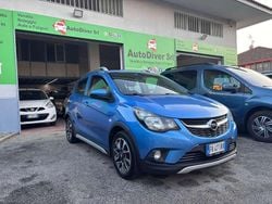 Blu Usata 2017 Opel Karl Rocks Due volumi | 5500 € (Buon prezzo)