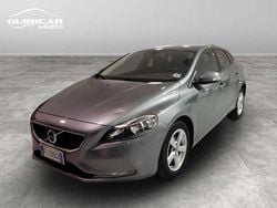 Grigio Usata 2017 Volvo V40 Business Edition Station wagon | 10.900 € (Ottimo prezzo)