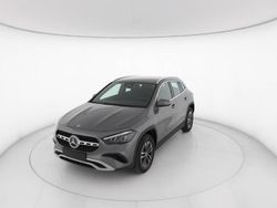 Grigio Nuova 2025 Mercedes GLA180 Advanced SUV | 41.900 € (Buon prezzo)