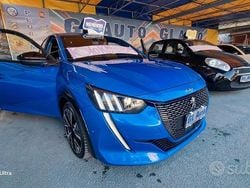 Blu Usata 2021 Peugeot 208 GT-line Due volumi | 12.499 € (Buon prezzo)