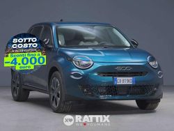 Verde mare met Usata 2025 Fiat 600 La Prima SUV | 18.923 € (Ottimo prezzo)