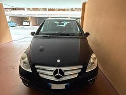 Nero Usata 2010 Mercedes B180 Chrome Monovolume | 2300 € (Super prezzo)