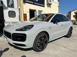 Grigio Usata 2022 Porsche Cayenne SUV | 78.500 € (Buon prezzo)