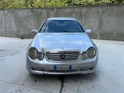 Grigio Usata 2002 Mercedes C220 Avantgarde Coupé | 1450 € (Super prezzo)