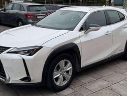 Bianco Usata 2020 Lexus UX 250h SUV | 20.500 € (Buon prezzo)