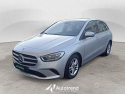Argento Usata 2020 Mercedes B180 Executive Monovolume | 21.300 € (Buon prezzo)