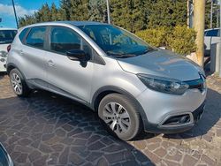 Grigio Usata 2017 Renault Captur Zen SUV | 7499 € (Ottimo prezzo)