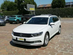 Bianco(met.) Usata 2019 VW Passat Business Station wagon | 19.500 € (Buon prezzo)
