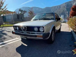 Grigio Usata 1982 Alfa Romeo Alfetta Quadrifoglio Tre volumi | 11.500 €