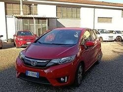 Rosso Usata 2017 Honda Jazz Elegance Due volumi | 10.300 € (Buon prezzo)
