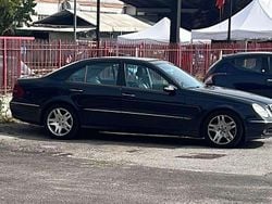 Blu/azzurro Usata 2006 Mercedes E280 Avantgarde Tre volumi | 2700 € (Ottimo prezzo)