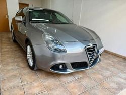 Grigio Usata 2011 Alfa Romeo Giulietta Exclusive Tre volumi | 4699 € (Buon prezzo)