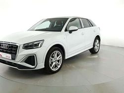 Bianco ghiaccio metallizzato Usata 2024 Audi Q2 S-Line SUV | 31.800 € (Buon prezzo)